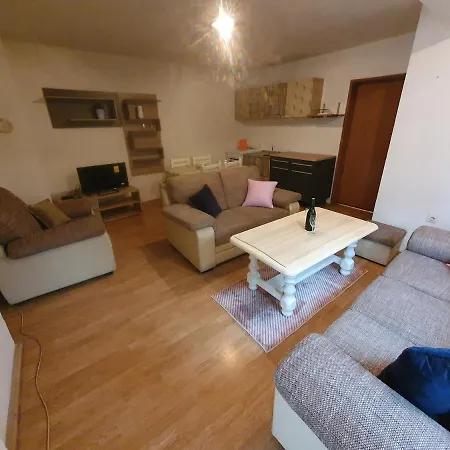 Monika Apartment