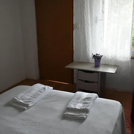 Apartment Monika Siroki Brijeg